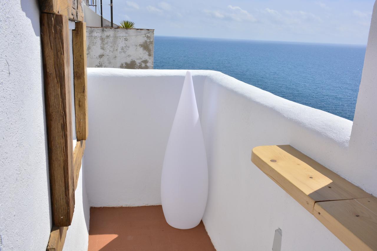 Blancos Rooms Hotel Peñíscola エクステリア 写真